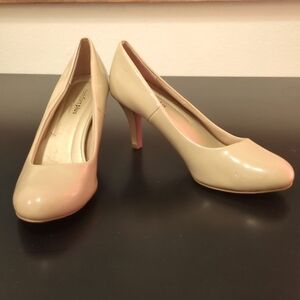 Women's Comfort Plus High Heels Tan Beige Size 7